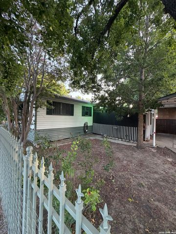 1503 Flanders Ave, San Antonio, TX 78211