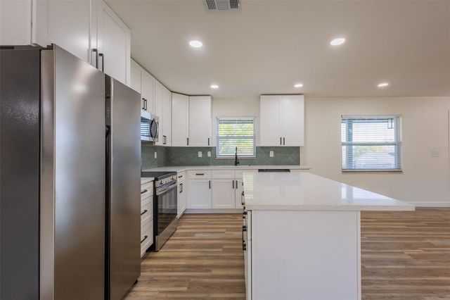 1517 HALLAM COURT N, Lakeland, FL 33813