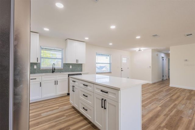 1517 HALLAM COURT N, Lakeland, FL 33813