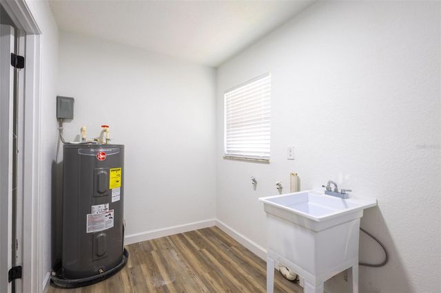 1517 HALLAM COURT N, Lakeland, FL 33813