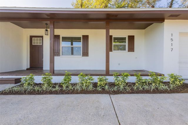 1517 HALLAM COURT N, Lakeland, FL 33813