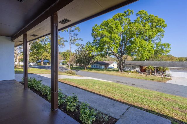 1517 HALLAM COURT N, Lakeland, FL 33813