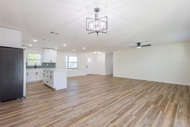 1517 HALLAM COURT N, Lakeland, FL 33813