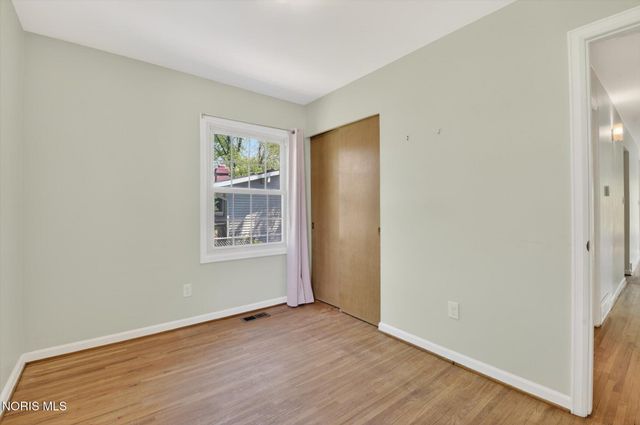 1253 Holgate Avenue, Maumee, OH 43537