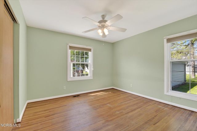 1253 Holgate Avenue, Maumee, OH 43537