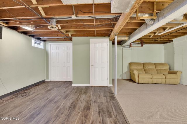 1253 Holgate Avenue, Maumee, OH 43537