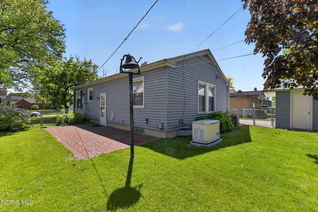 1253 Holgate Avenue, Maumee, OH 43537