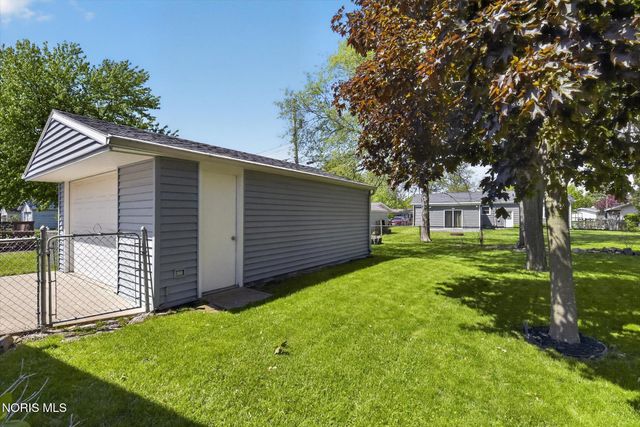 1253 Holgate Avenue, Maumee, OH 43537