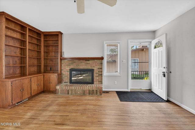 1253 Holgate Avenue, Maumee, OH 43537