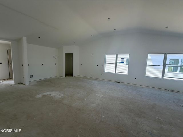 5037 Easton Drive, Oregon, OH 43616
