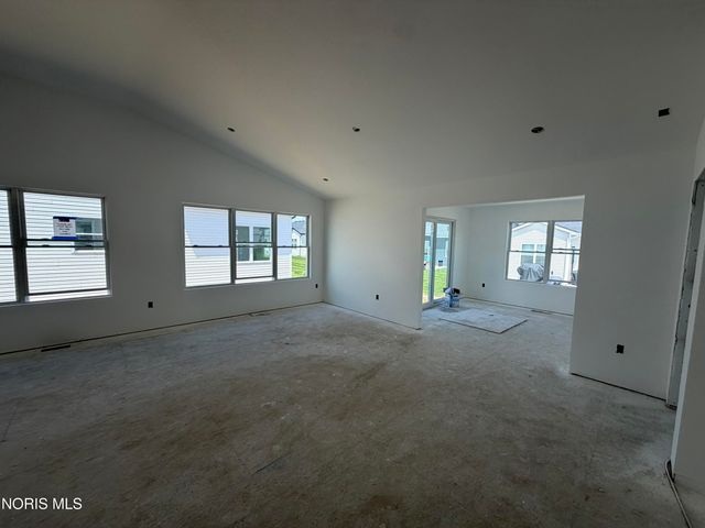5037 Easton Drive, Oregon, OH 43616