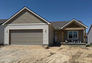 5037 Easton Drive, Oregon, OH 43616