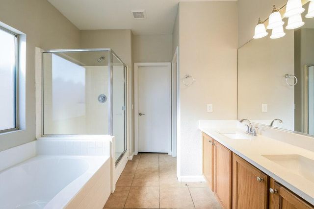 3915 W Buckskin Trail, Phoenix, AZ 85083