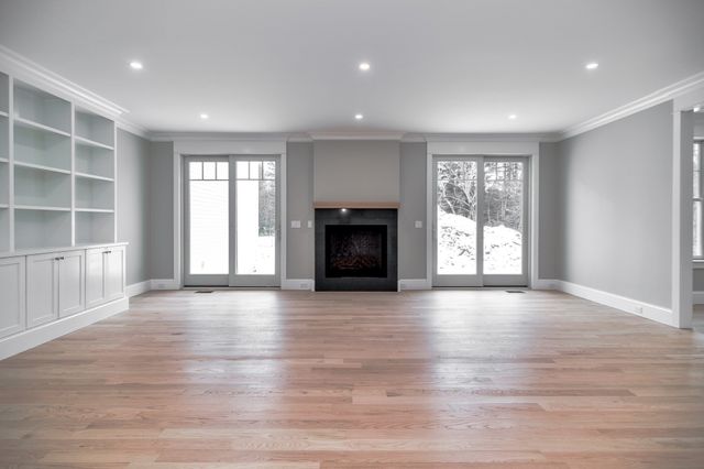 93 Walpole Street, Dover, MA 02030