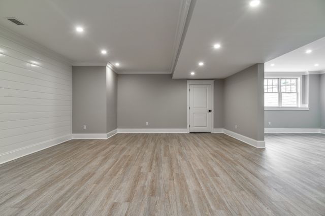 93 Walpole Street, Dover, MA 02030