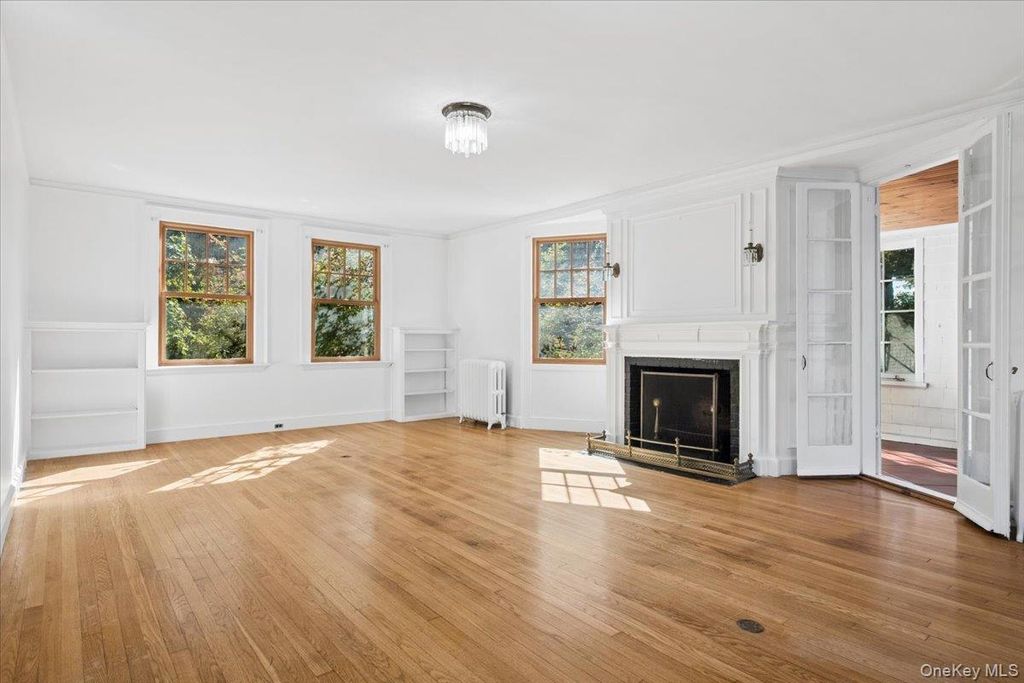 20 Whitfield Terrace, New Rochelle, NY 10801 — photo 4