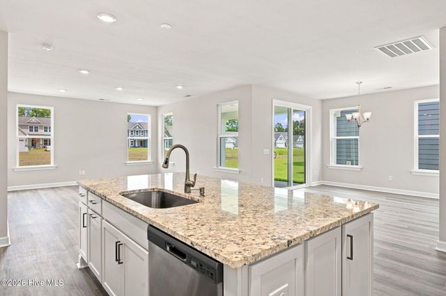 5012 Freshbrook Way 110, Leland, NC 28451