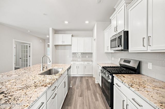 5012 Freshbrook Way 110, Leland, NC 28451
