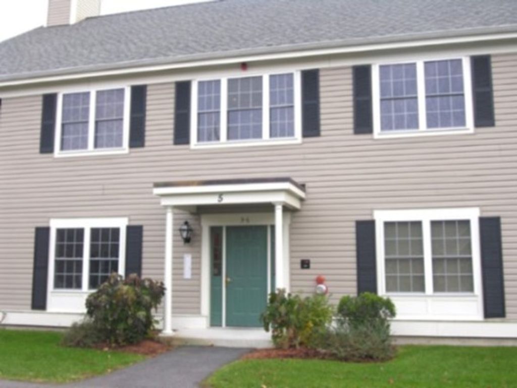 5 Abbott Lane 5, Concord, MA 01742