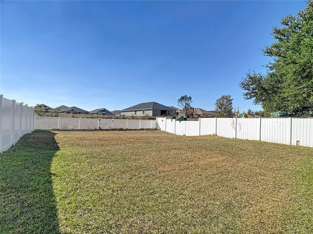 13221 WATERFORD CASTLE DRIVE, Dade City, FL 33525