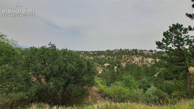 862 Pebblewood Drive, Colorado Springs, CO 80919