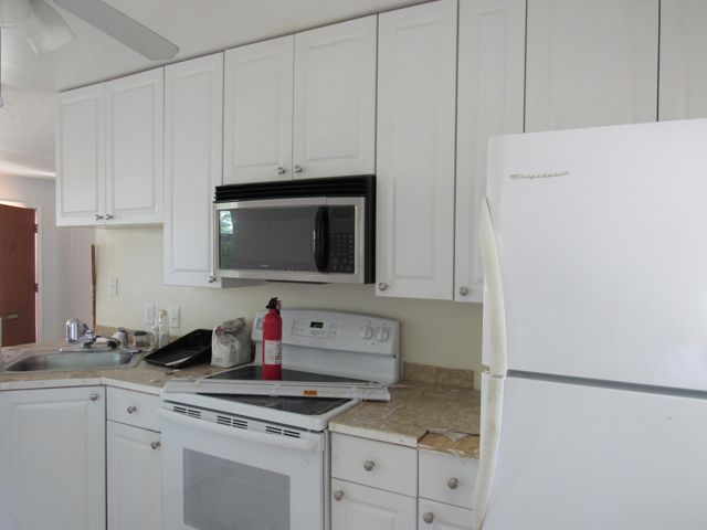 209 Cleveland Avenue 4, Cocoa Beach, FL 32931