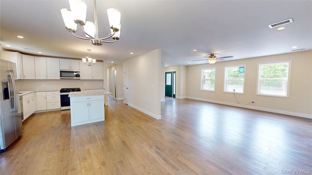 620 Homestead Avenue, Maybrook, NY 12543