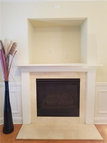 201 16th NW Street NW 2, Atlanta, GA 30363