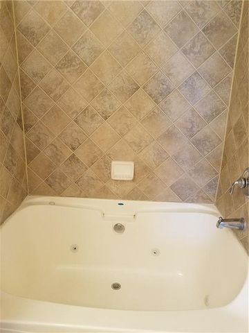 201 16th NW Street NW 2, Atlanta, GA 30363