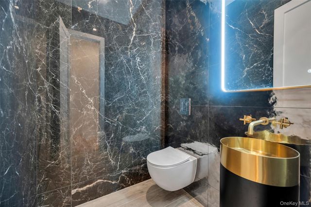 19 Pettit Drive, Dix Hills, NY 11746