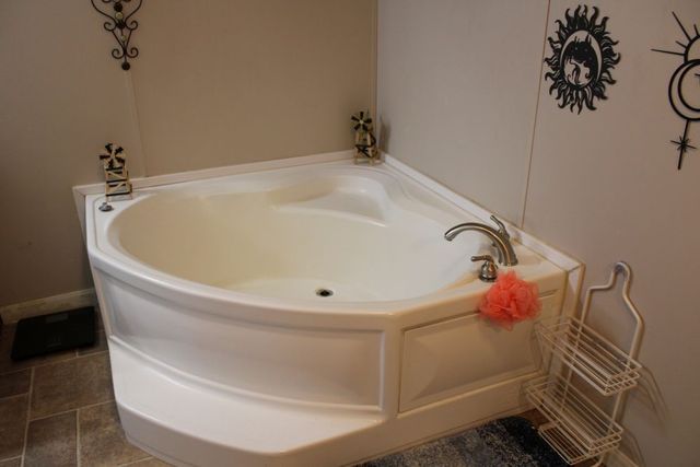 10780 County Road 3707, Wills Point, TX 75169