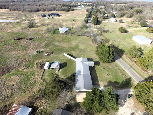 10780 County Road 3707, Wills Point, TX 75169