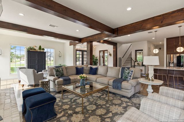 1228 PALADIN TRL, Spring Branch, TX 78070