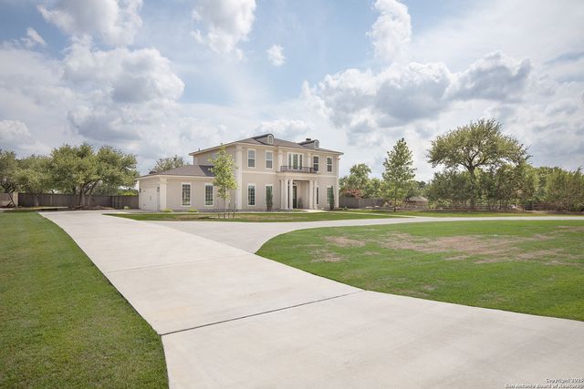 1228 PALADIN TRL, Spring Branch, TX 78070