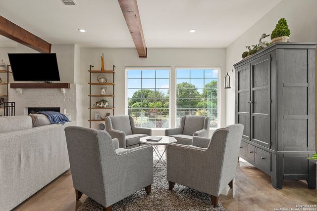 1228 PALADIN TRL, Spring Branch, TX 78070