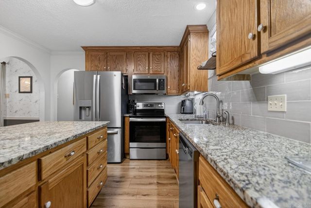 716 Hilltop Rd, Alexander, AR 72002