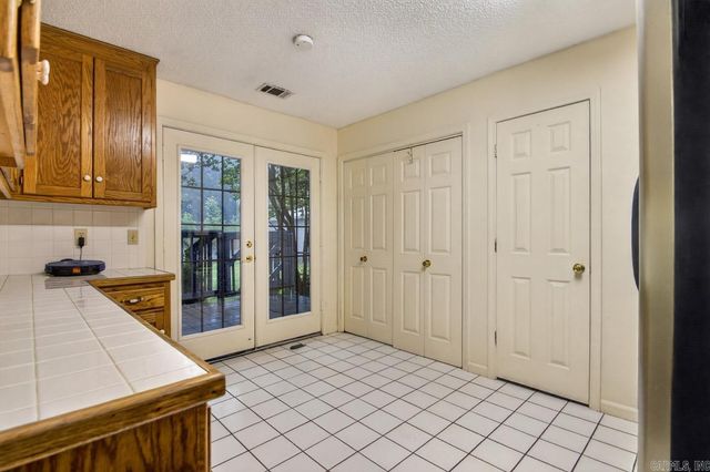 716 Hilltop Rd, Alexander, AR 72002