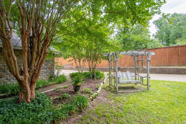 716 Hilltop Rd, Alexander, AR 72002