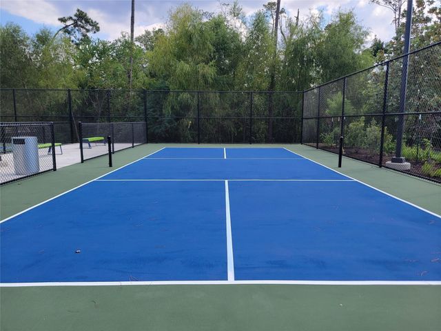 613 Royal Arch Drive, Conroe, TX 77304