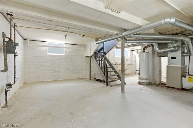 11816 Buckingham Avenue, Cleveland, OH 44120