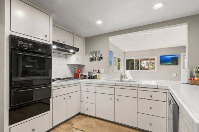2007 S Juniper Street, Escondido, CA 92025