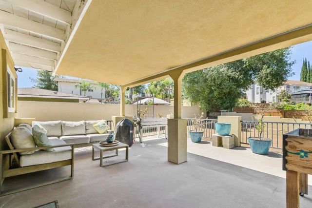 2007 S Juniper Street, Escondido, CA 92025
