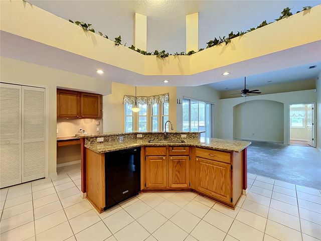1104 NEEDLEWOOD LOOP, Oviedo, FL 32765