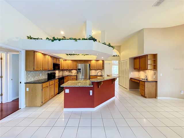 1104 NEEDLEWOOD LOOP, Oviedo, FL 32765
