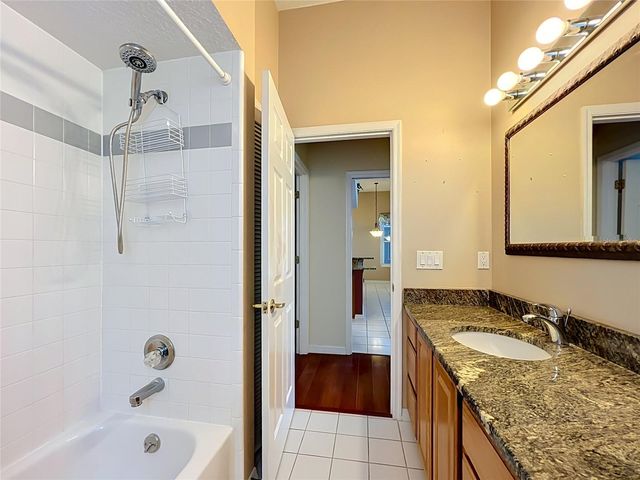 1104 NEEDLEWOOD LOOP, Oviedo, FL 32765
