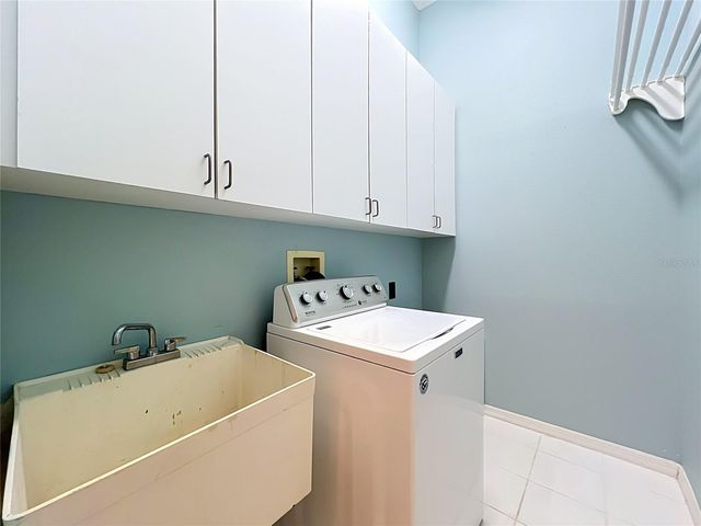 1104 NEEDLEWOOD LOOP, Oviedo, FL 32765
