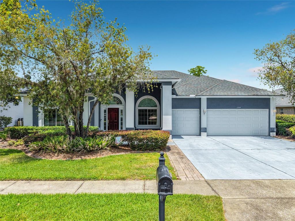 1104 NEEDLEWOOD LOOP, Oviedo, FL 32765