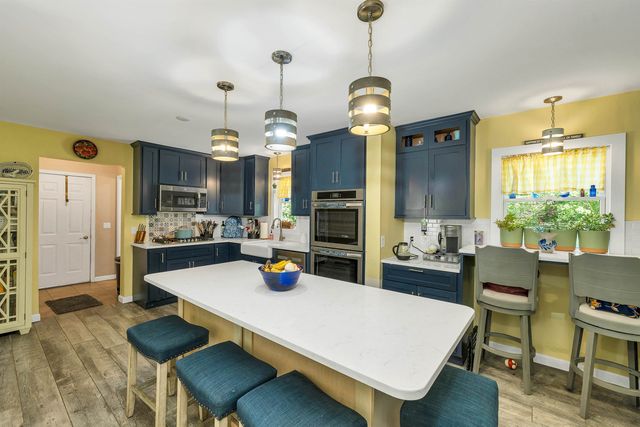 270 Lockes Hill Road, Epsom, NH 03234