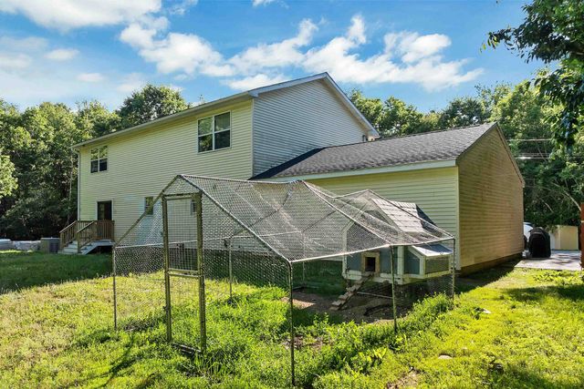 270 Lockes Hill Road, Epsom, NH 03234