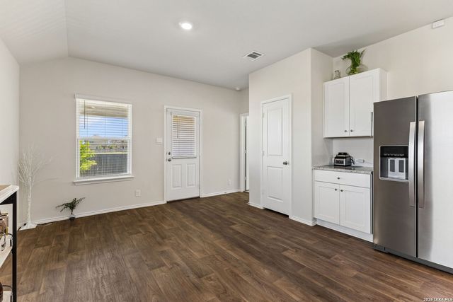 5024 Duck Hook, San Antonio, TX 78261